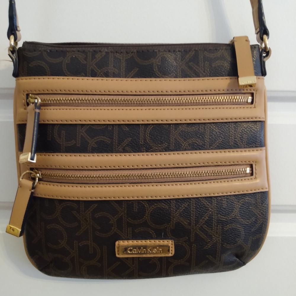 Calvin Klein cross body purse